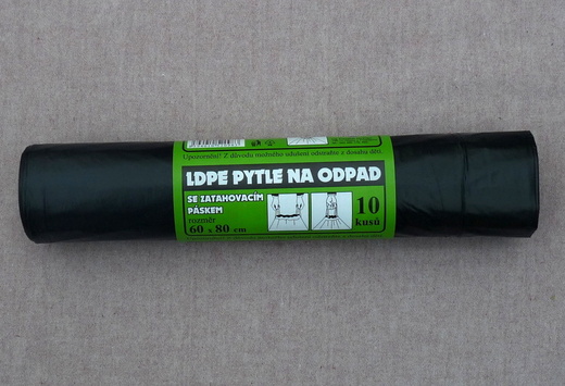 PE pytel 60x80 černý á10 ks zatahovací